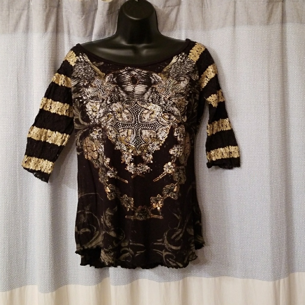 Black and gold shirt